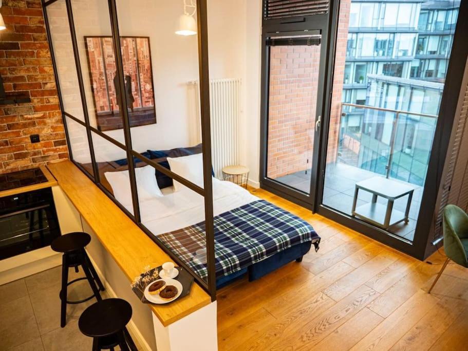 Chic Apartment In Historic Koneser Area وارسو المظهر الخارجي الصورة