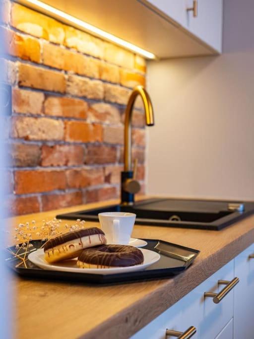Chic Apartment In Historic Koneser Area وارسو المظهر الخارجي الصورة